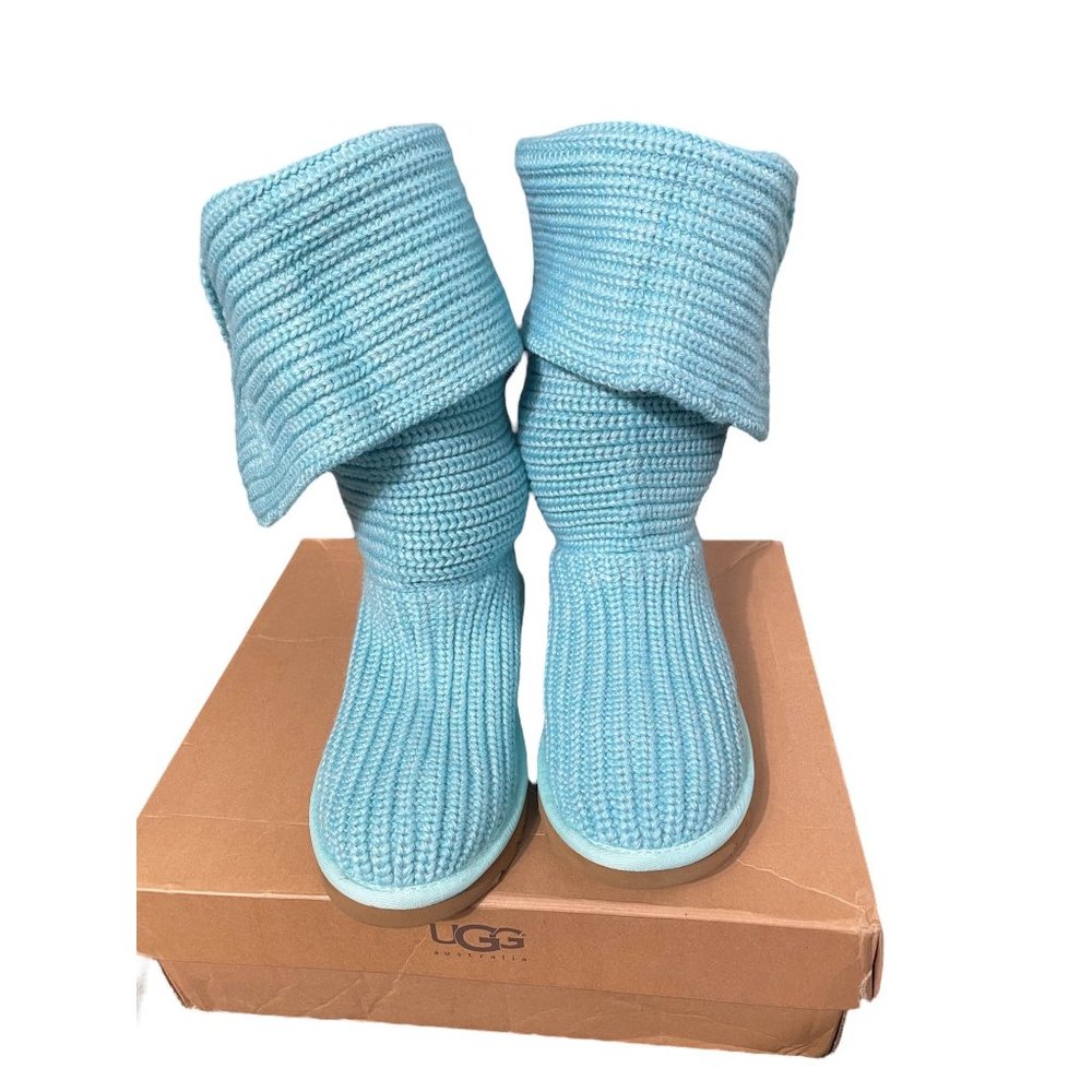 Ugg Aqua Cardy Boots